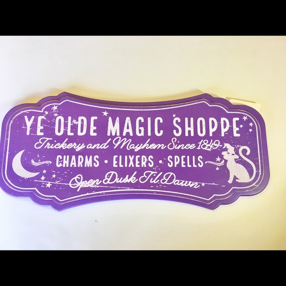 Purple Halloween Olde Magic Shoppe Wood Sign Witch - Picture 11 of 12